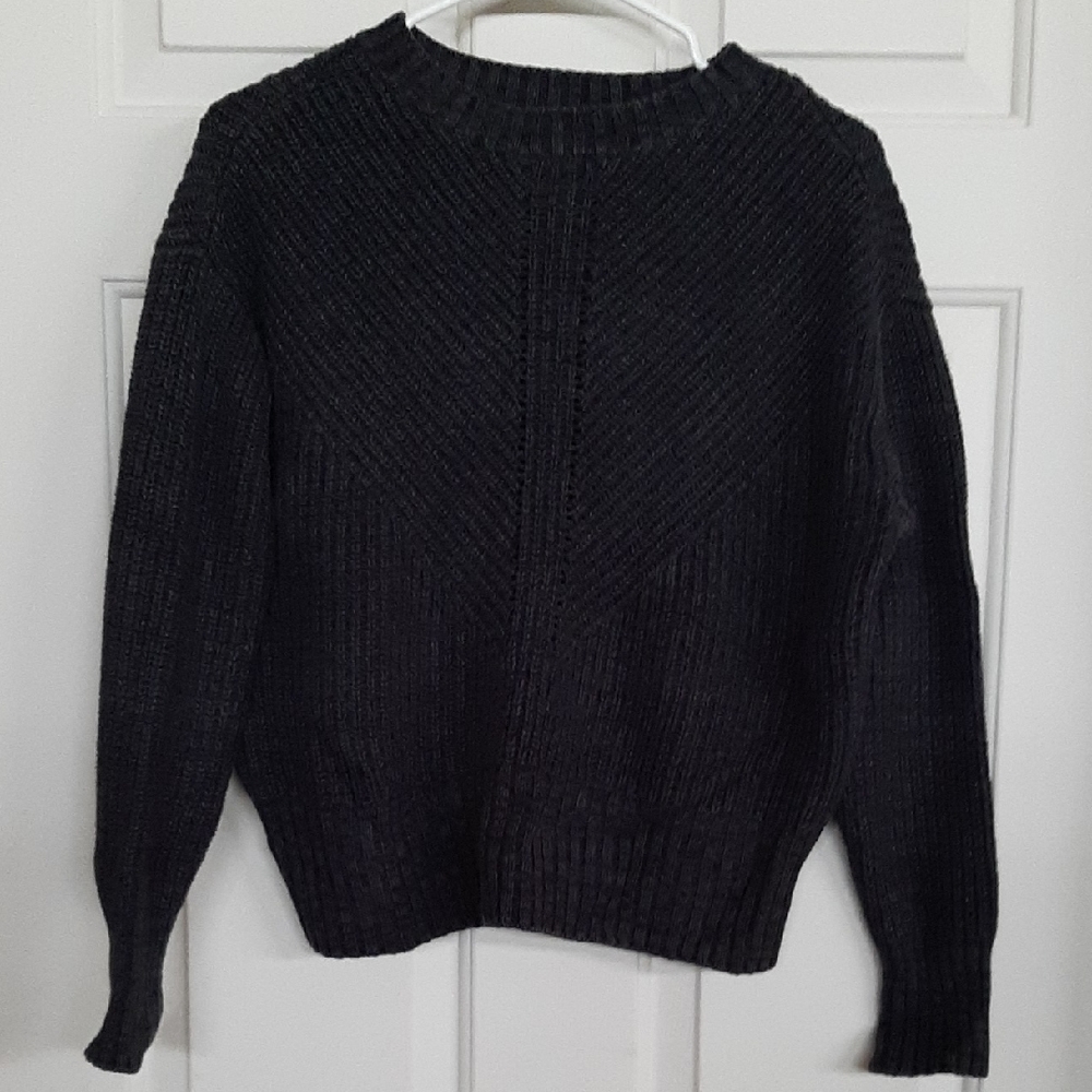 Women's Black Ribbed Knitted Crewneck Sweater